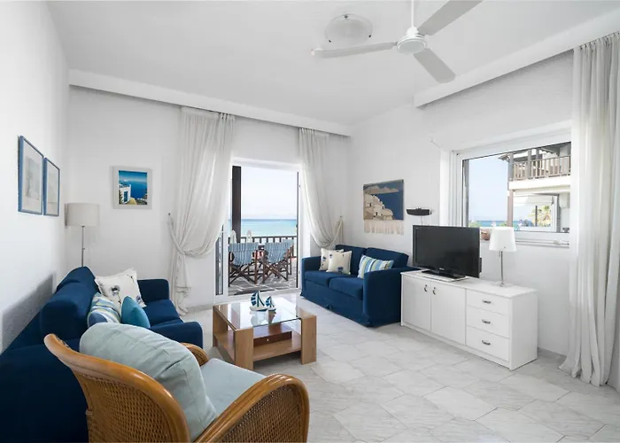 Seaside By Luxlikehome