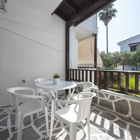 Seaside By Luxlikehome Holiday home *